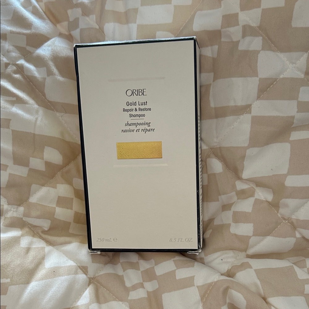 Oribe Gold Lust Repair & Restore Shampoo in Elegant Black and Gold Packaging NIB